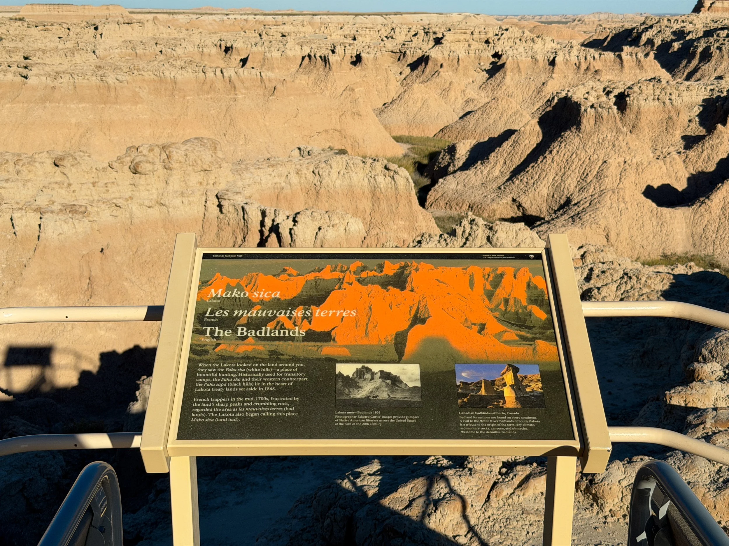 Hiking the Door Trail in Badlands National Park — noahawaii